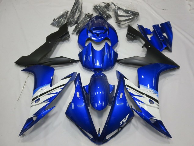 Black Blue and White 04-06 Yamaha R1 Fairings