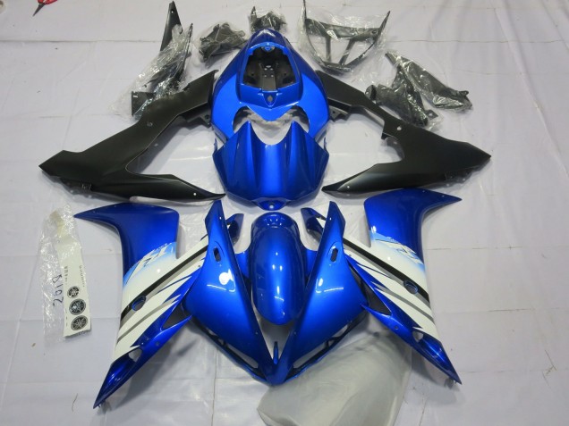 Blue and Black 04-06 Yamaha R1 Fairings