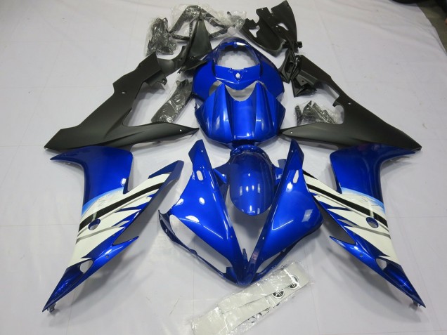 Blue and White 04-06 Yamaha R1 Fairings